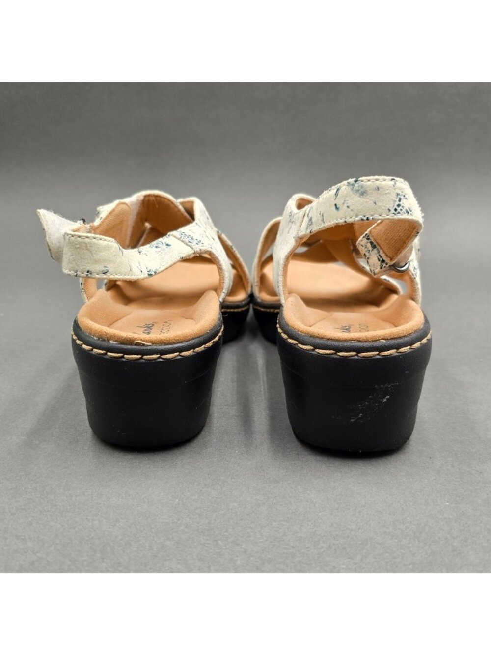 Clarks Merliah Echo Floral Wedge Sandals 7.5 White Blue Leather Slide Adjustable - Picture 6 of 12